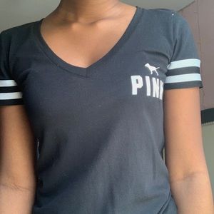 VS PINK black v neck top XS